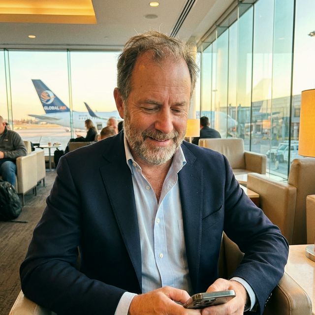 Your Personal Travel Manager: How Flight Insights Save You Thousands