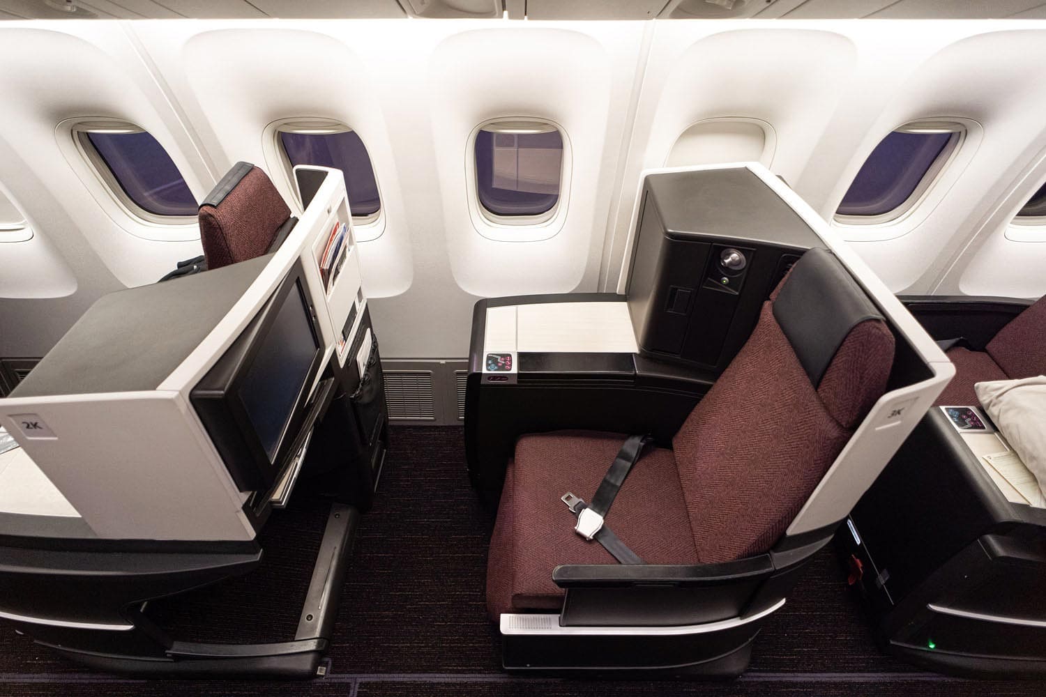 JAL Sky Suite business class lie-flat bed